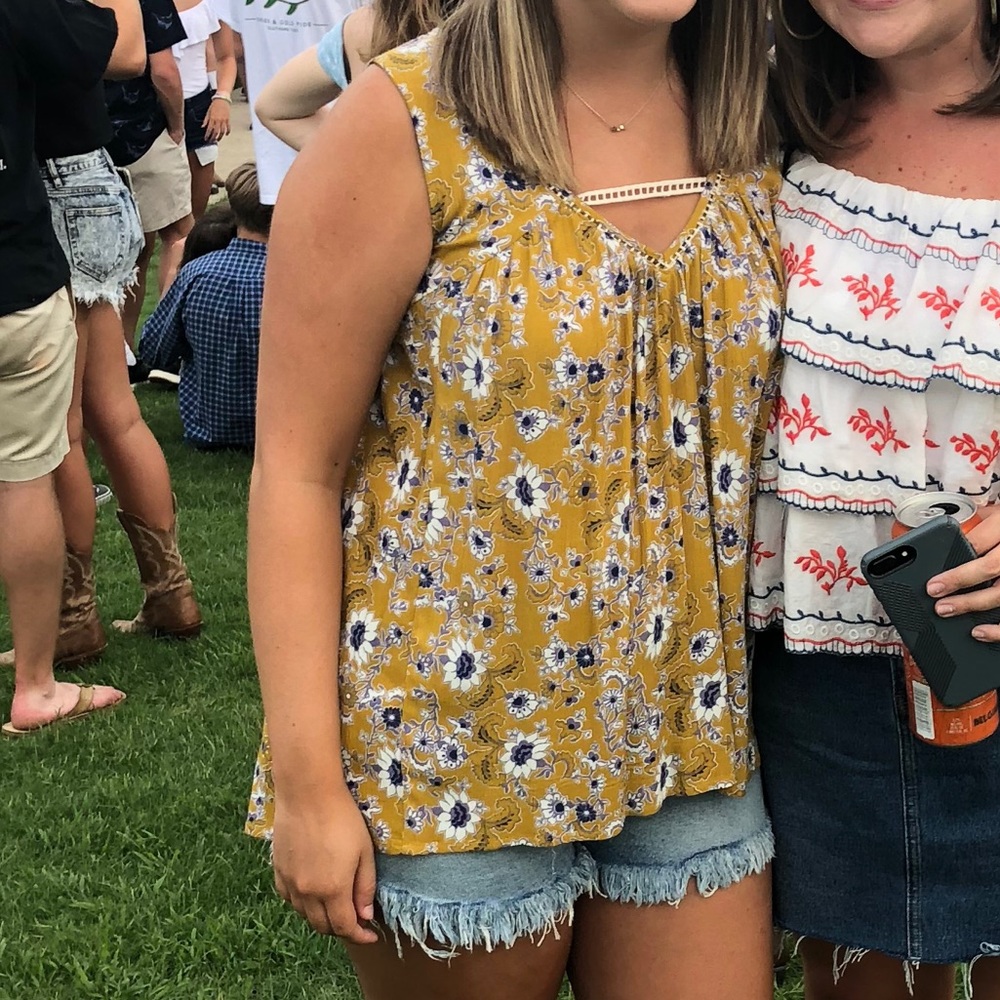 Floral tank